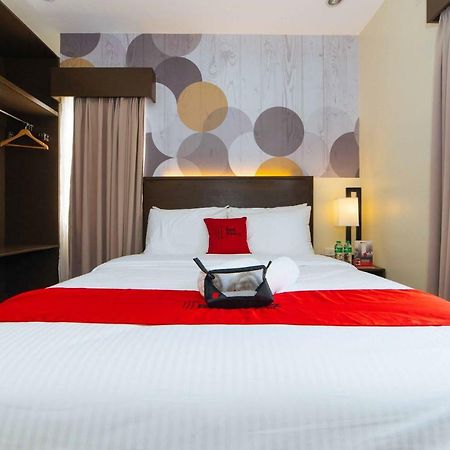 Готель Reddoorz Premium @ Sta Rosa Tagaytay Road Silang Екстер'єр фото