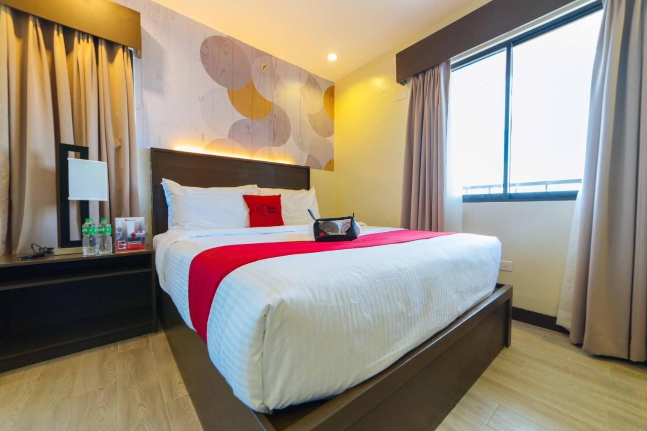 Готель Reddoorz Premium @ Sta Rosa Tagaytay Road Silang Екстер'єр фото