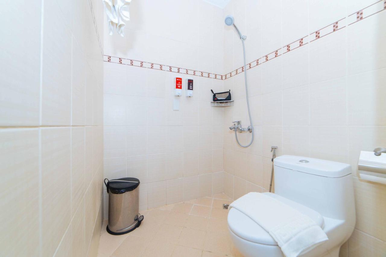 Готель Reddoorz Premium @ Sta Rosa Tagaytay Road Silang Екстер'єр фото